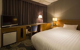 Jr-East Hotel Mets Tabata